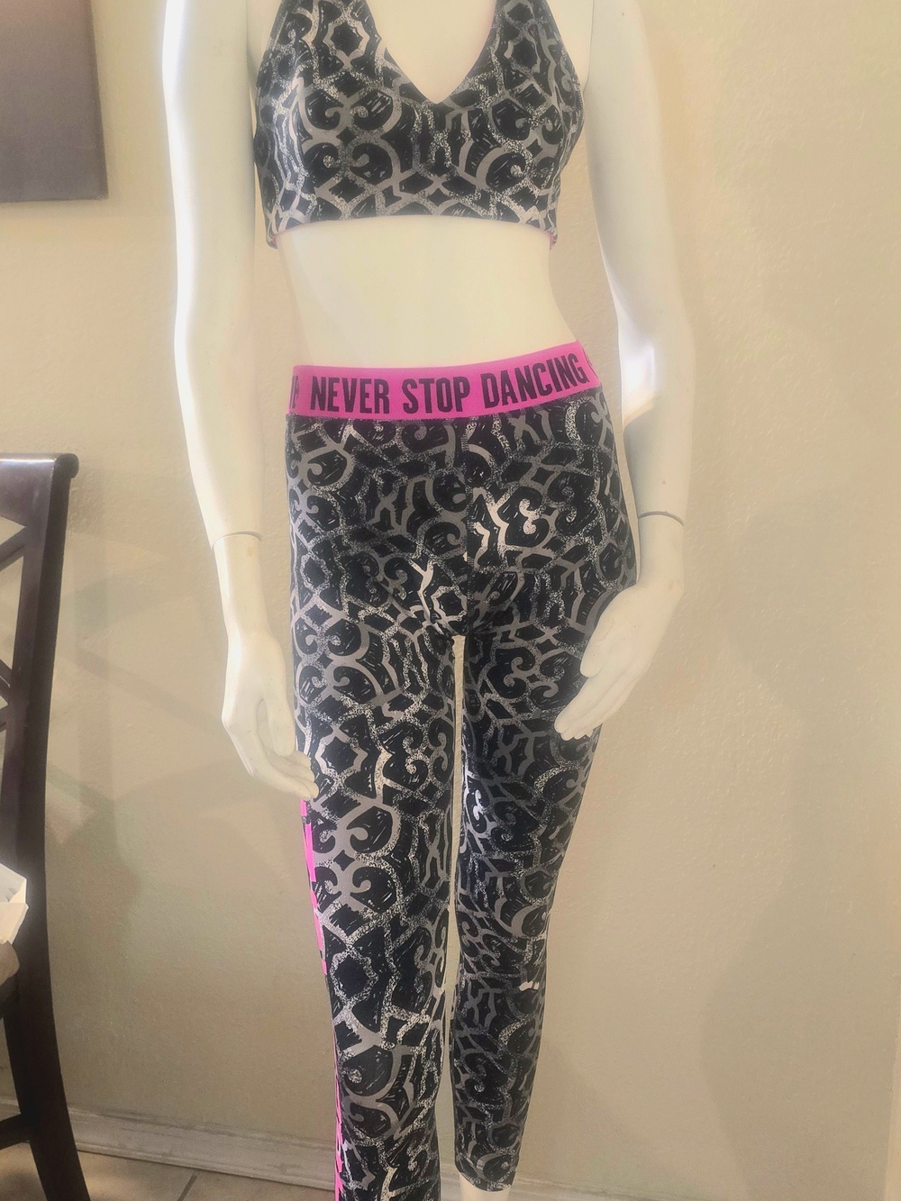 Never Stop Dancing Black & Pink Active Set